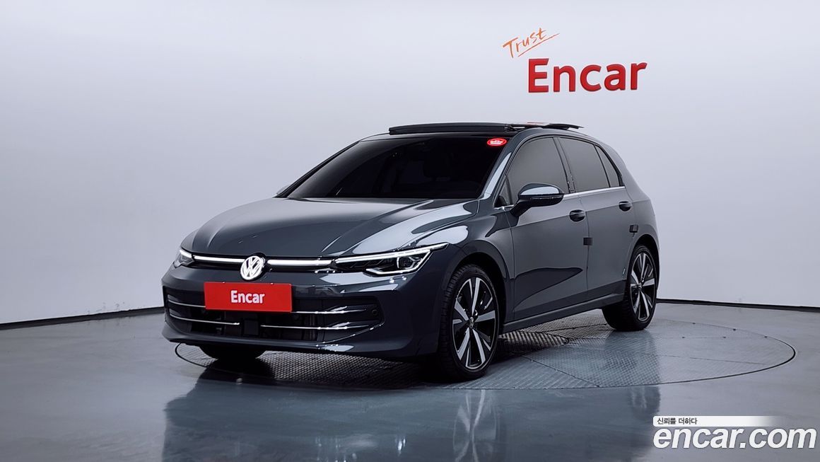 Volkswagen Golf 2025