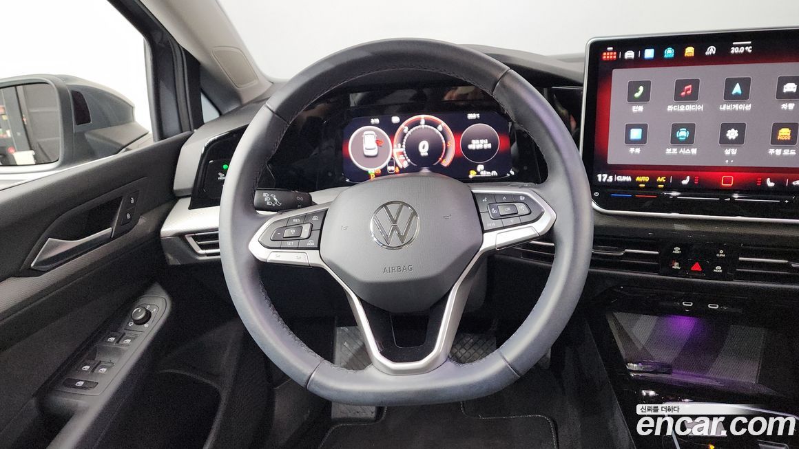 Volkswagen Golf 2025