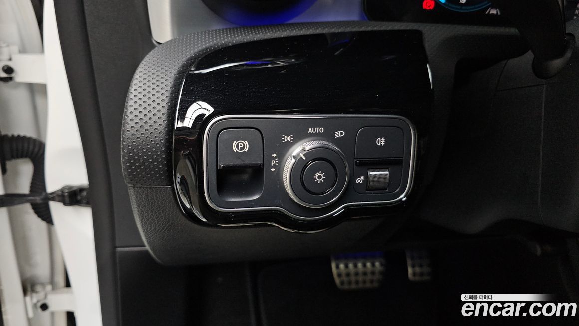 Mercedes-Benz CLA-Class 2023