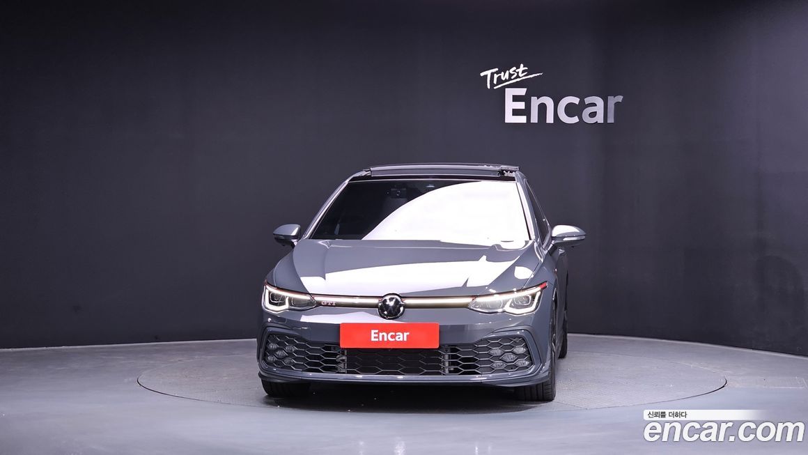 Volkswagen Golf 2024