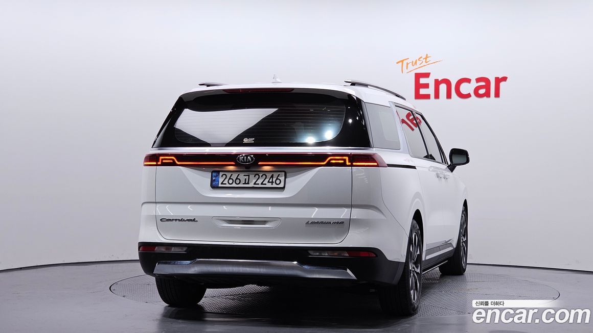 Kia Canival 2021