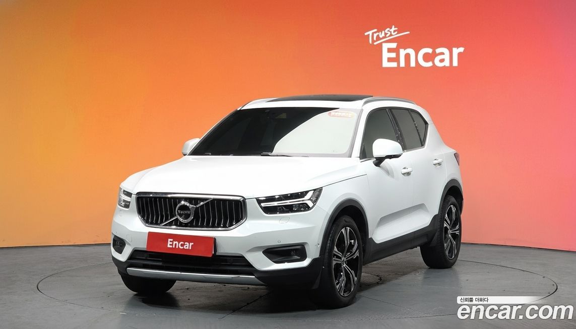 Volvo XC40 2021