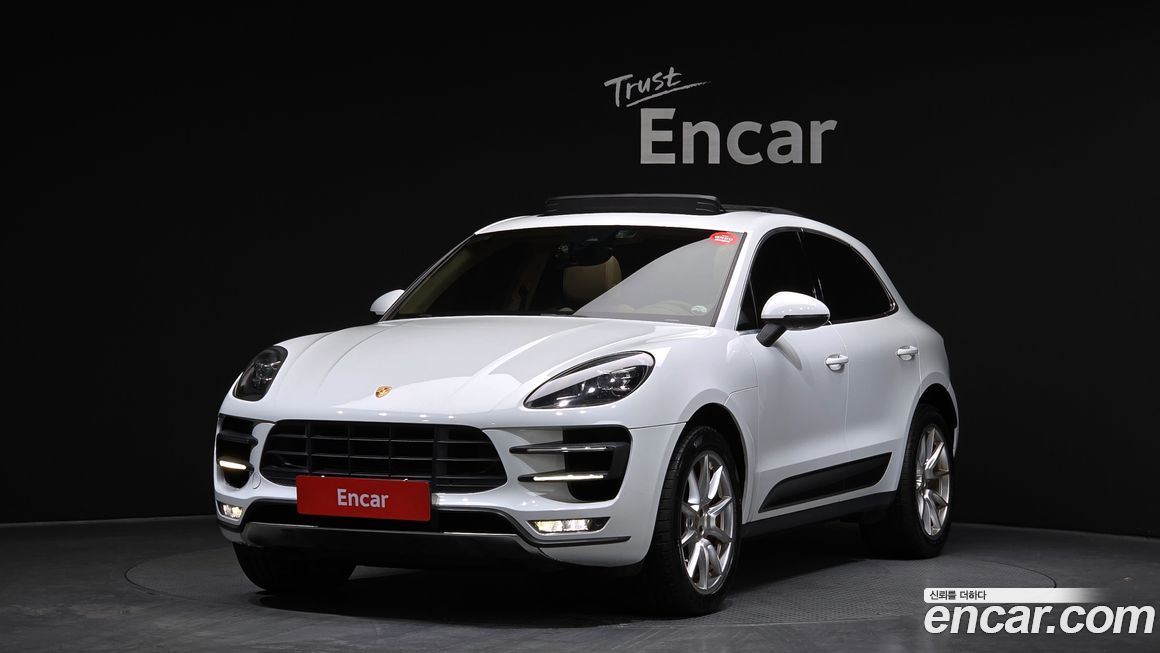 Porsche Macan 2014