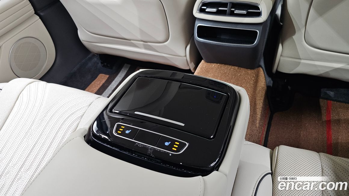 Genesis G80 2023
