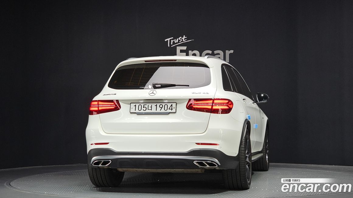 Mercedes-Benz GLC-Class 2019