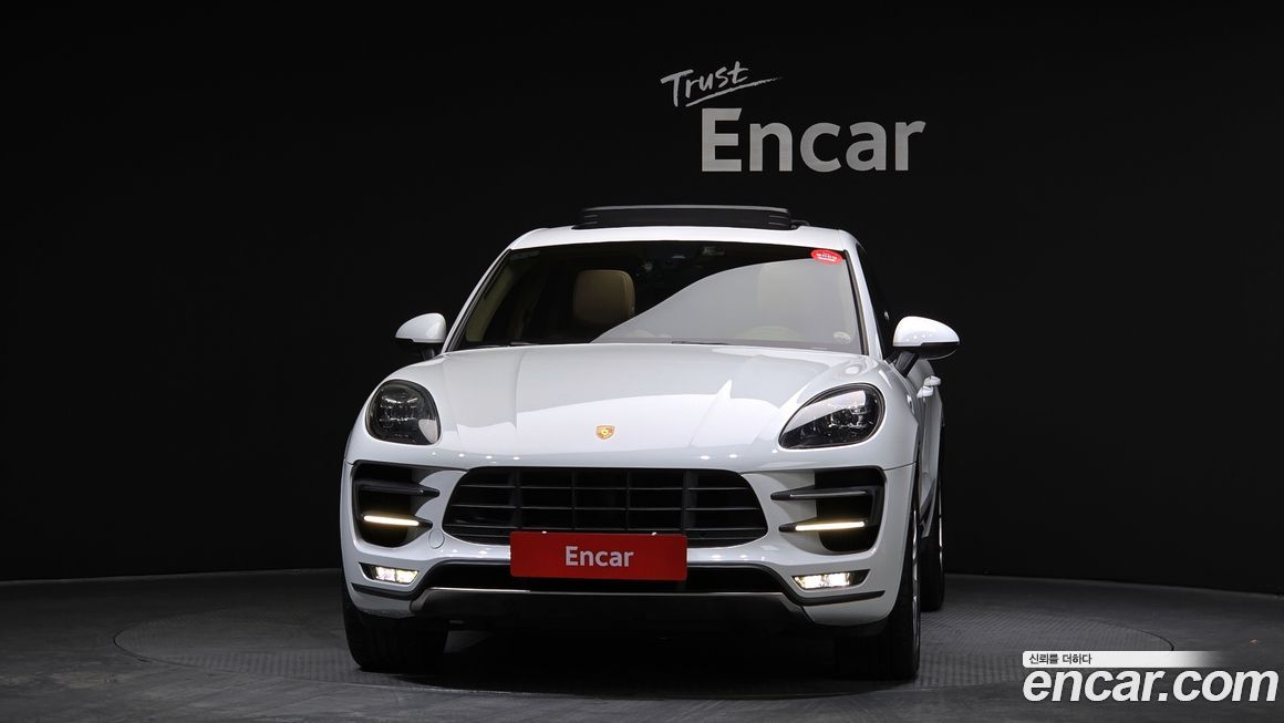 Porsche Macan 2014