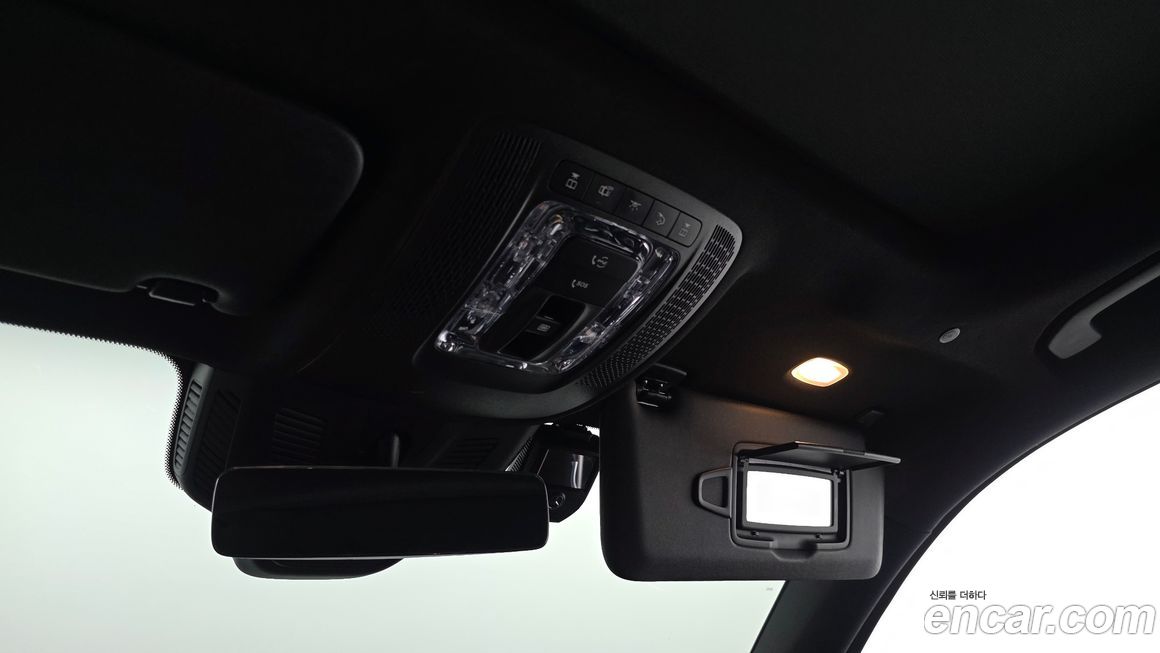 Mercedes-Benz GLB-Class 2022