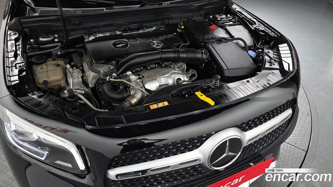 Mercedes-Benz GLB-Class 2022