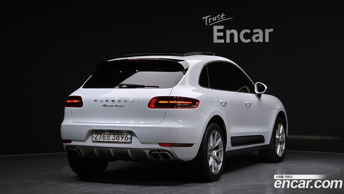 Porsche Macan 2014