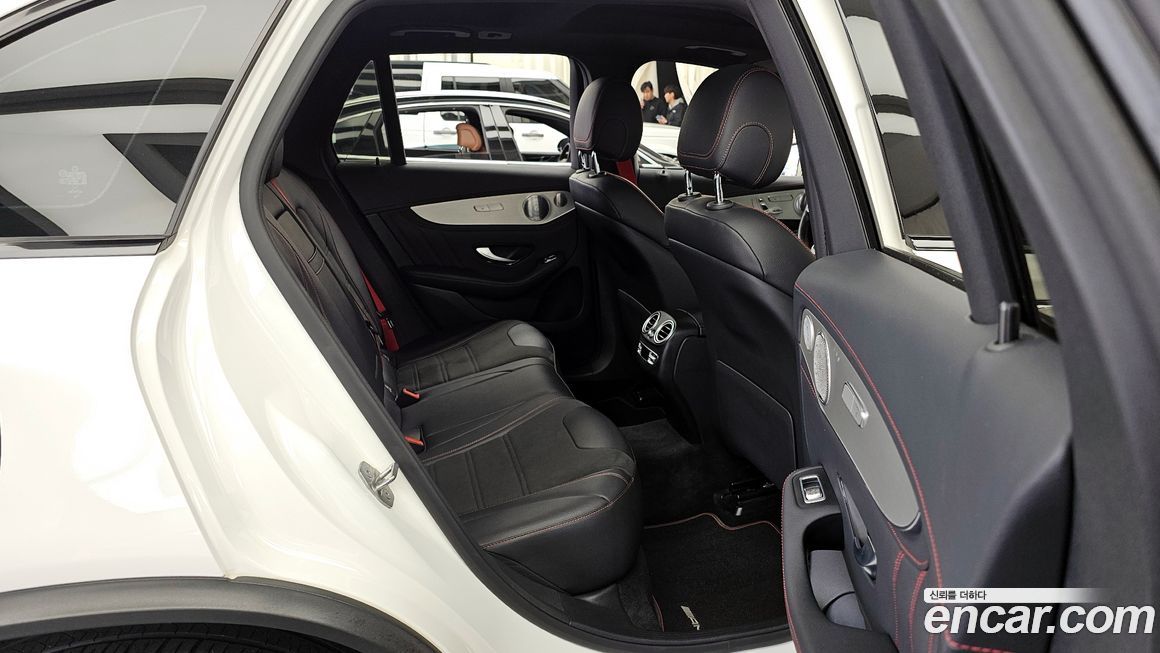 Mercedes-Benz GLC-Class 2019