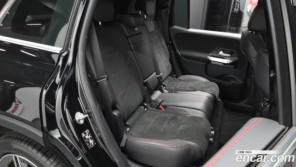 Mercedes-Benz GLB-Class 2022