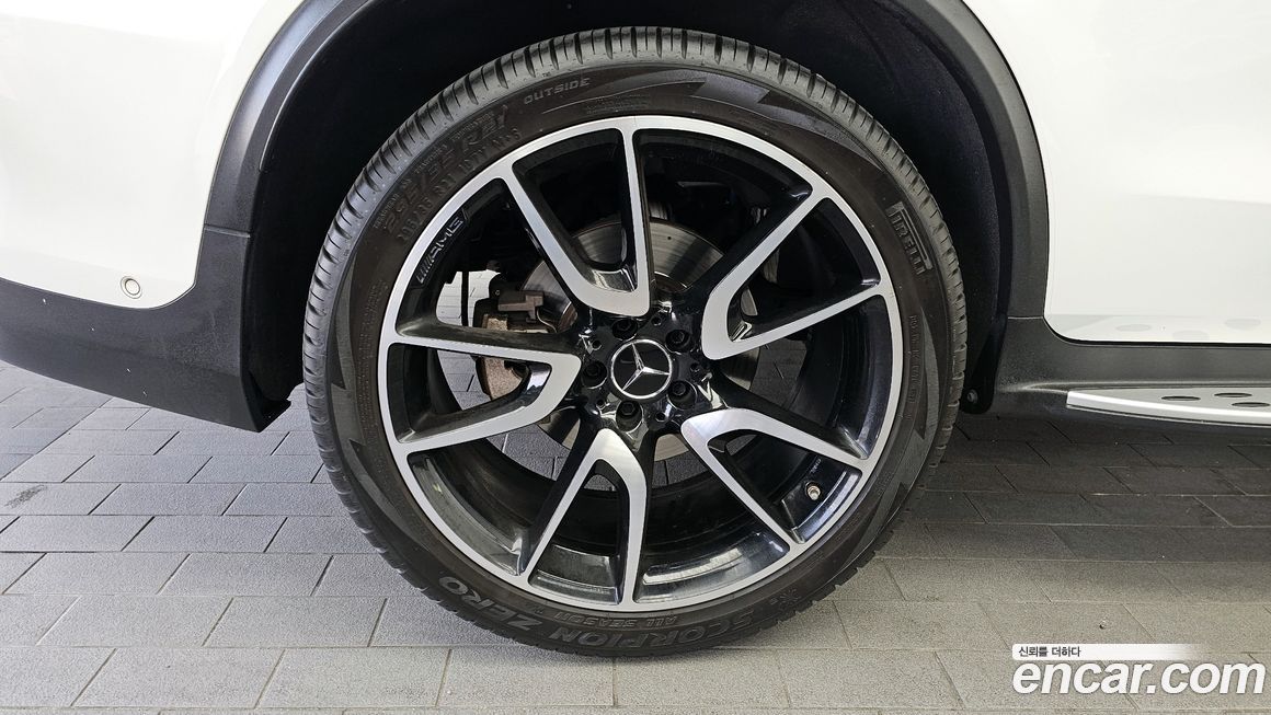 Mercedes-Benz GLC-Class 2019