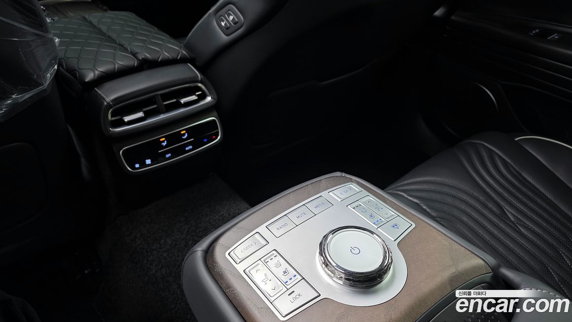 Genesis G80 2023