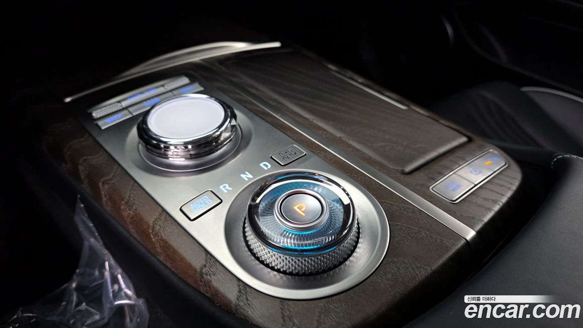 Genesis G80 2023