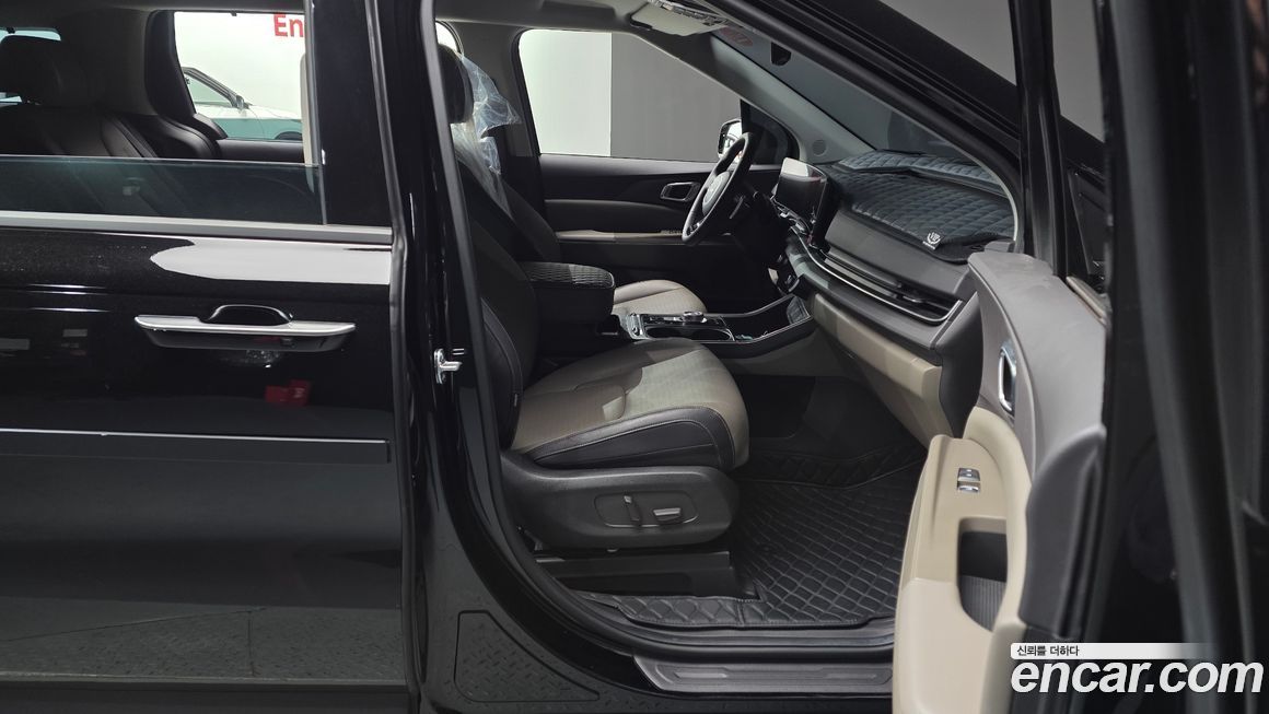 Kia Canival 2025
