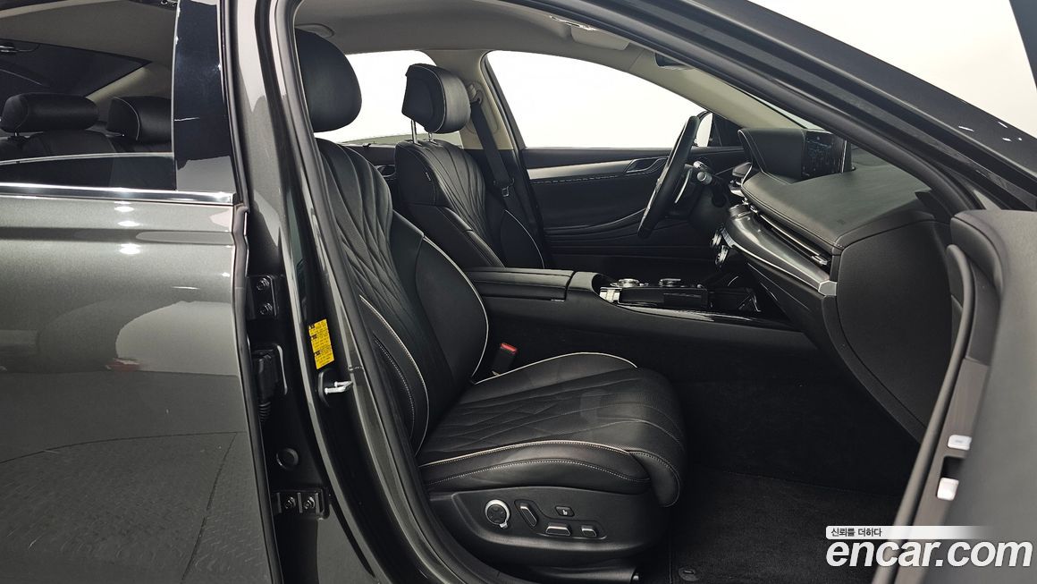 Genesis G80 2023
