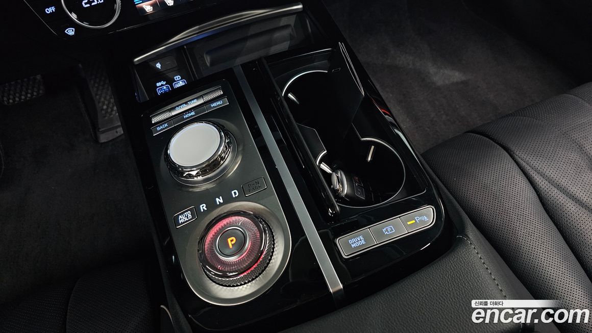 Genesis G80 2023