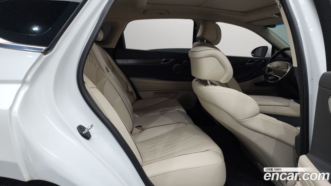 Genesis G80 2021