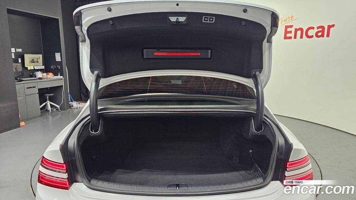 Genesis G80 2022