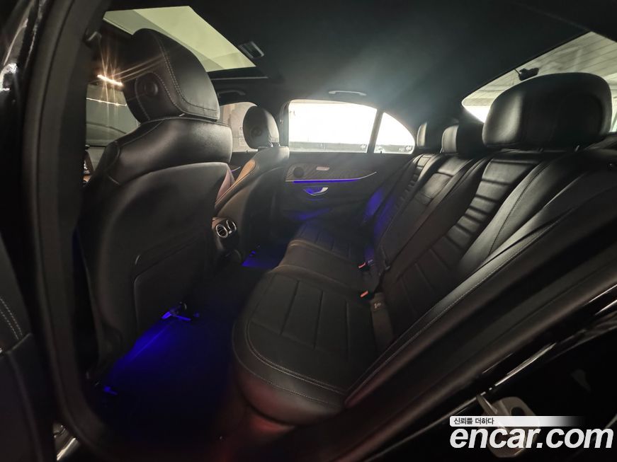 Mercedes-Benz E-Class 2023