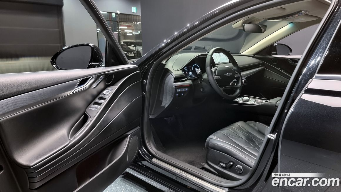 Genesis G80 2023
