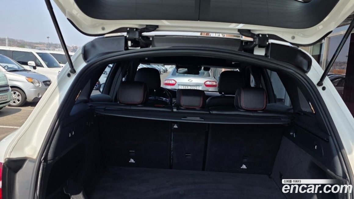 Mercedes-Benz GLC-Class 2019