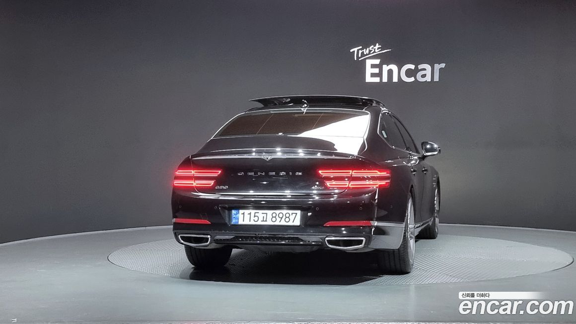 Genesis G80 2023