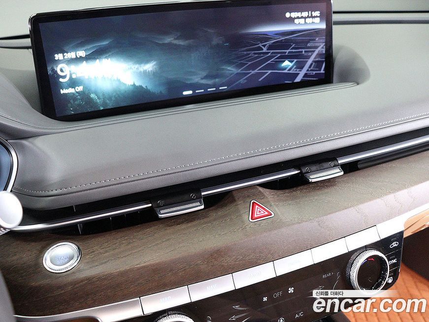 Genesis G80 2023