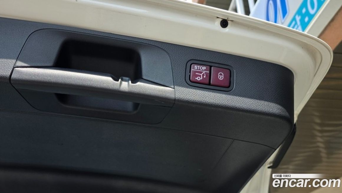 Mercedes-Benz GLC-Class 2019