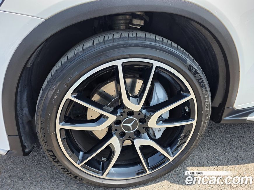 Mercedes-Benz GLC-Class 2019