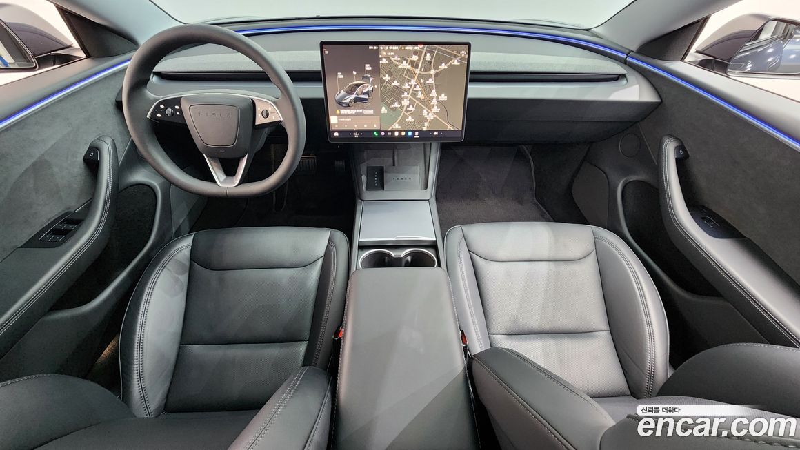 Tesla Model 3 2024