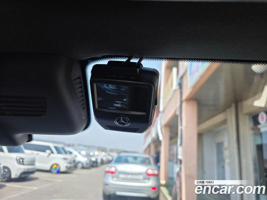 Mercedes-Benz GLC-Class 2019