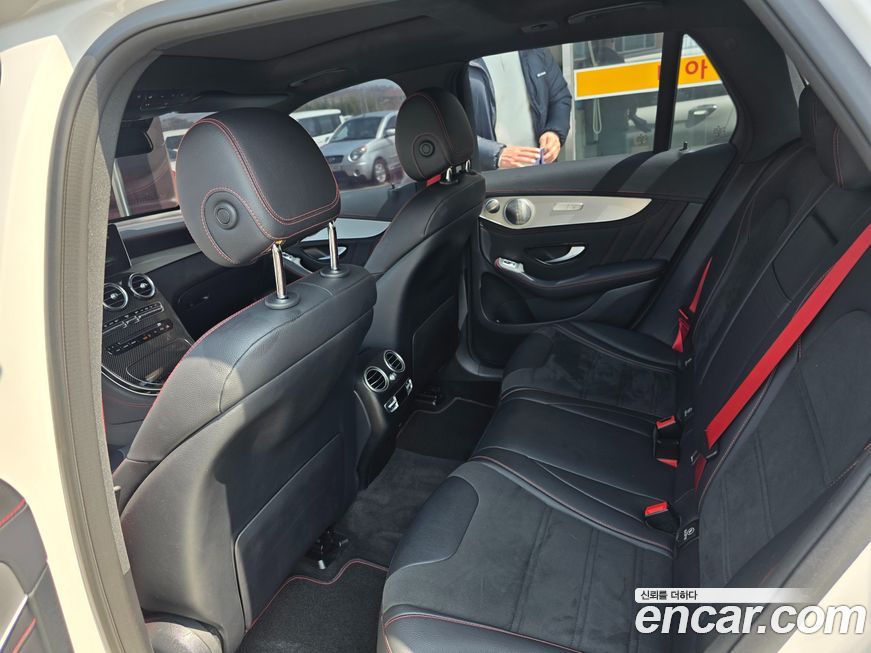 Mercedes-Benz GLC-Class 2019