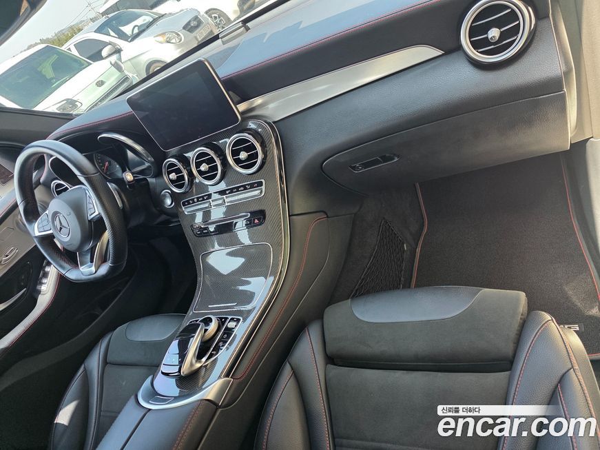 Mercedes-Benz GLC-Class 2019