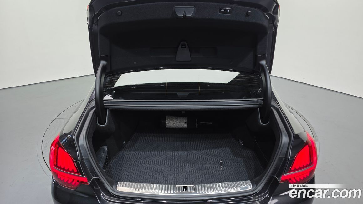 Kia K9 2022