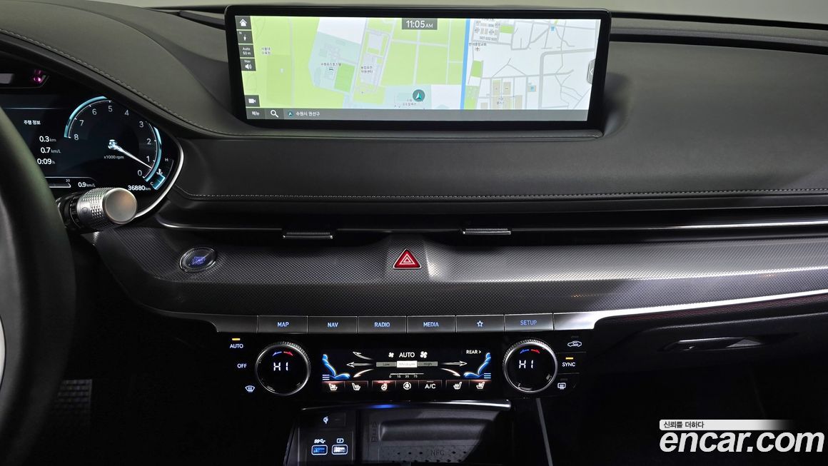 Genesis G80 2023