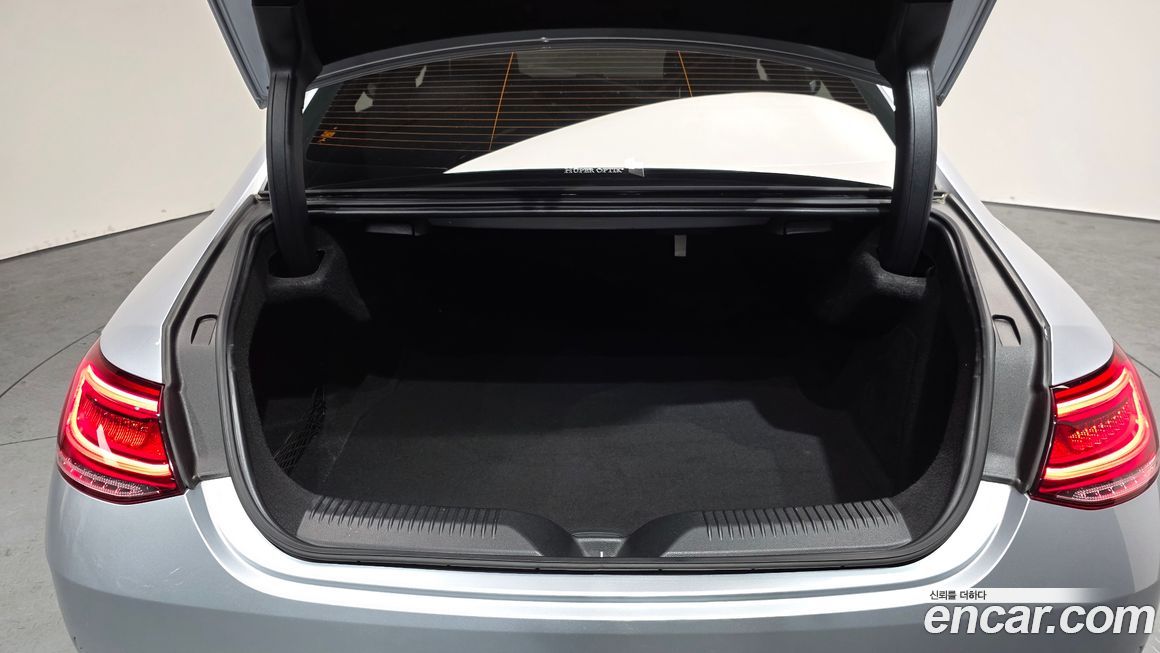 Mercedes-Benz CLS-Class 2021