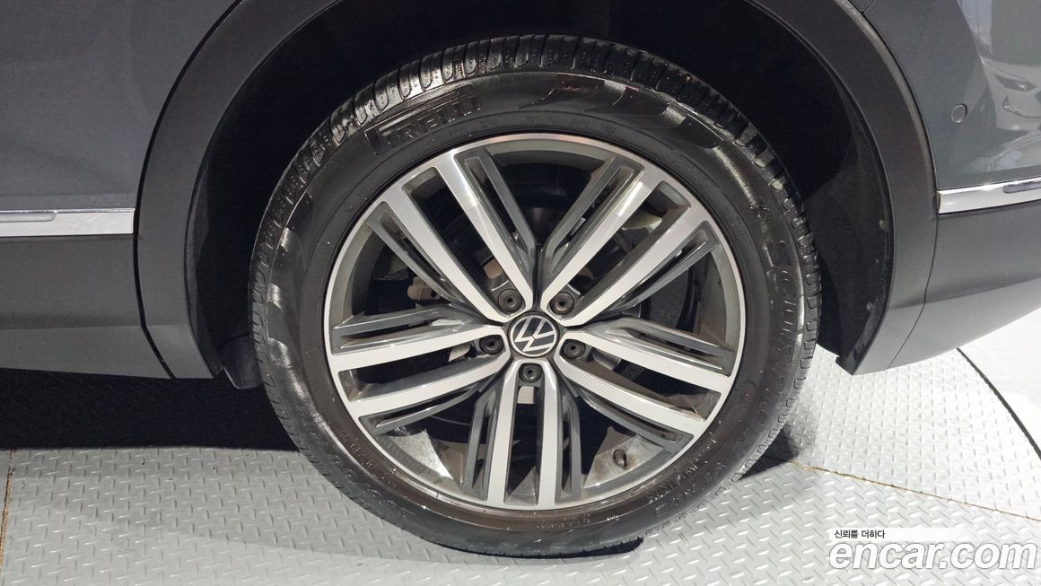 Volkswagen Tiguan 2024