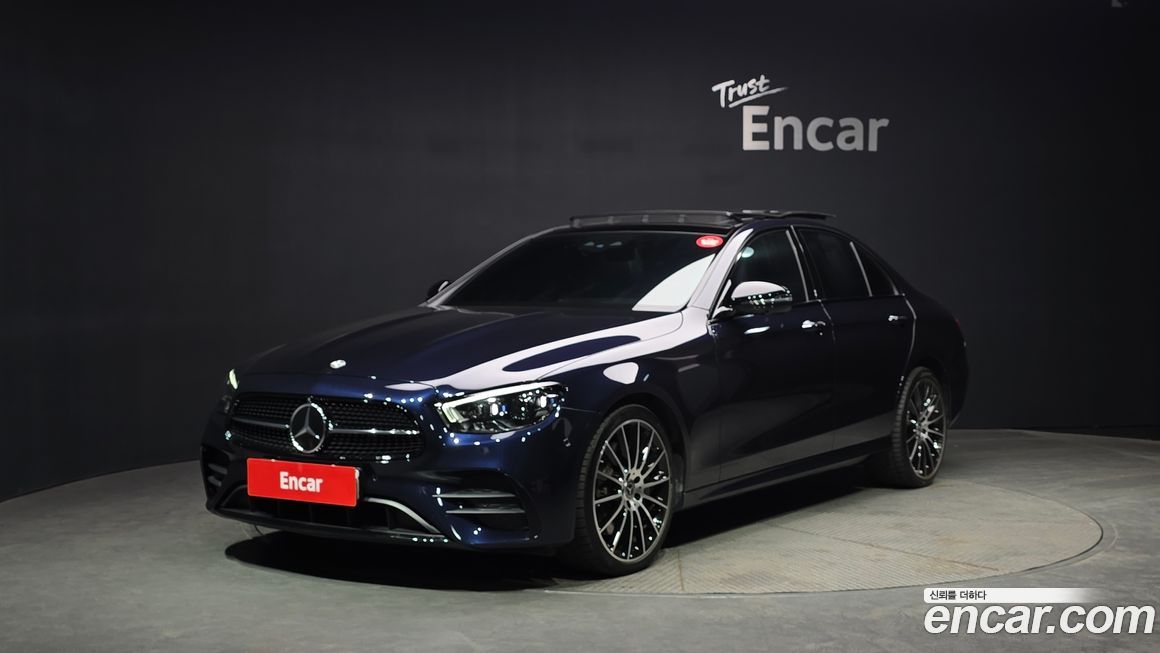 Mercedes-Benz E-Class 2023