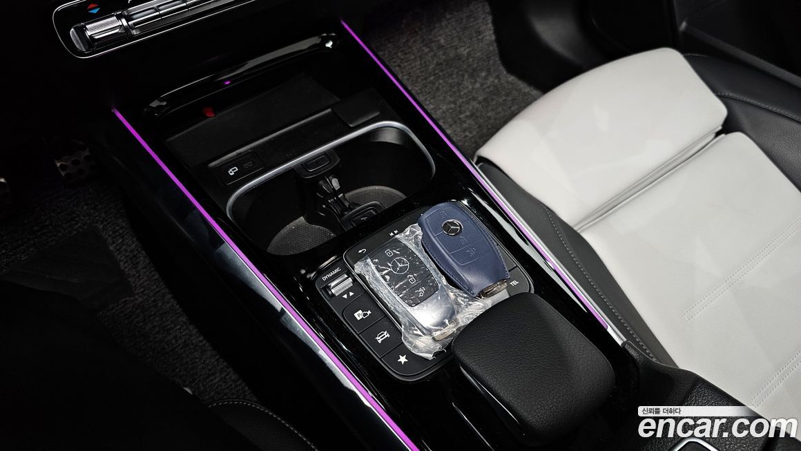 Mercedes-Benz GLA-Class 2023