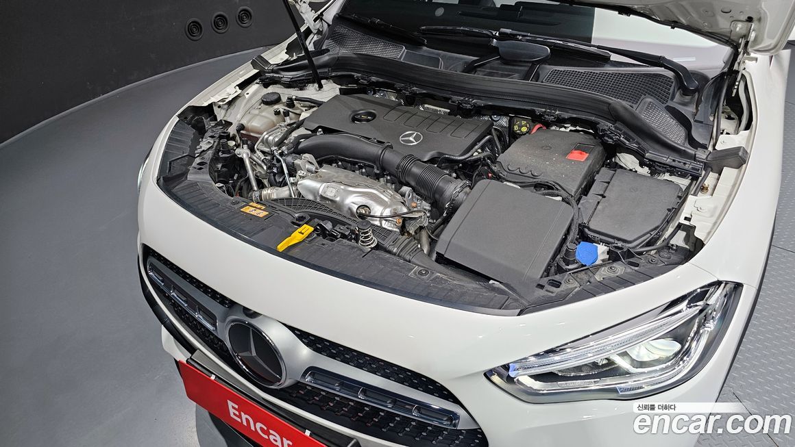 Mercedes-Benz GLA-Class 2023