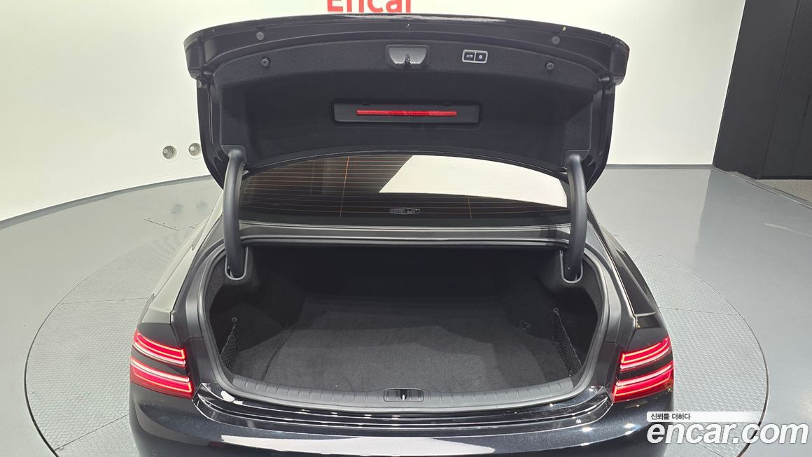 Genesis G80 2023