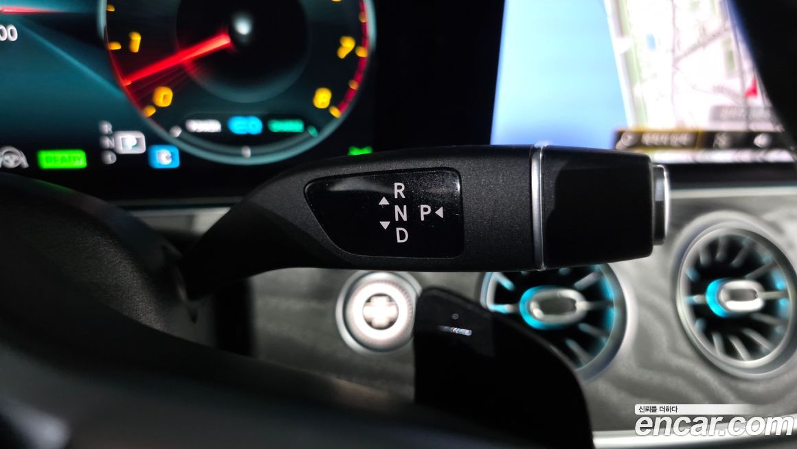 Mercedes-Benz CLS-Class 2021