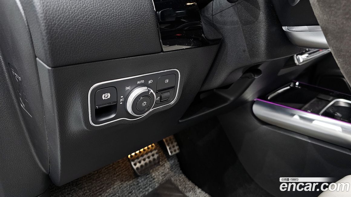 Mercedes-Benz GLA-Class 2023