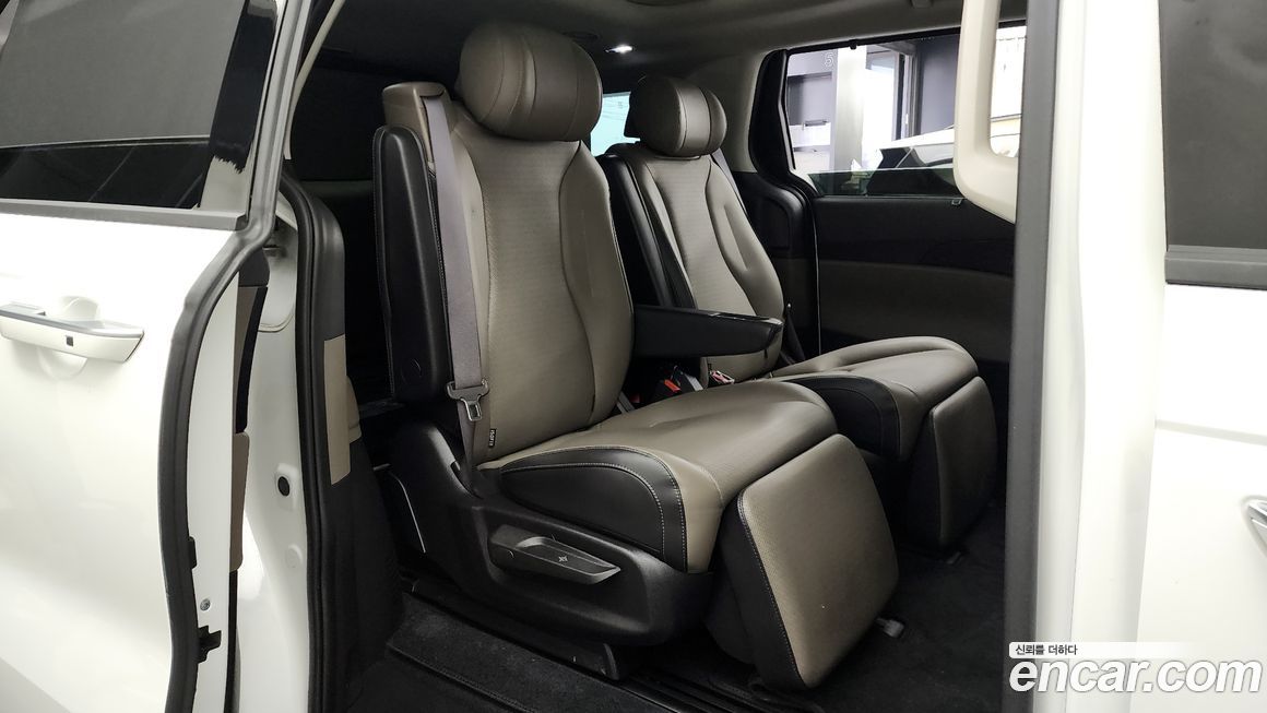 Kia Canival 2025