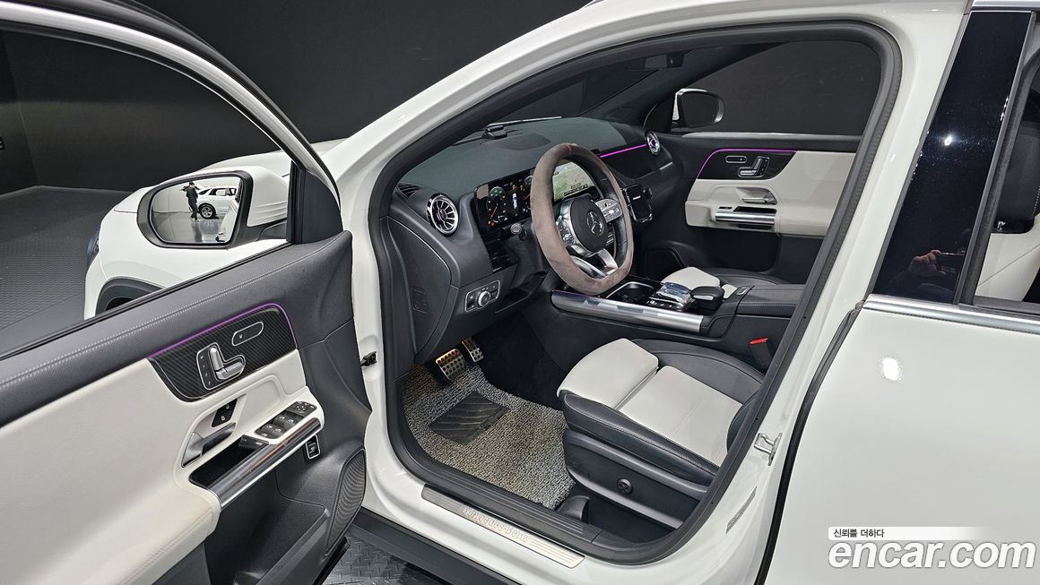 Mercedes-Benz GLA-Class 2023