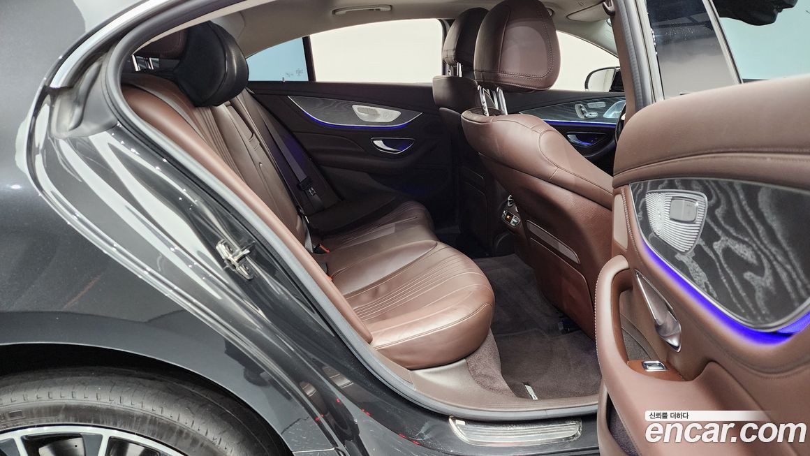 Mercedes-Benz CLS-Class 2021