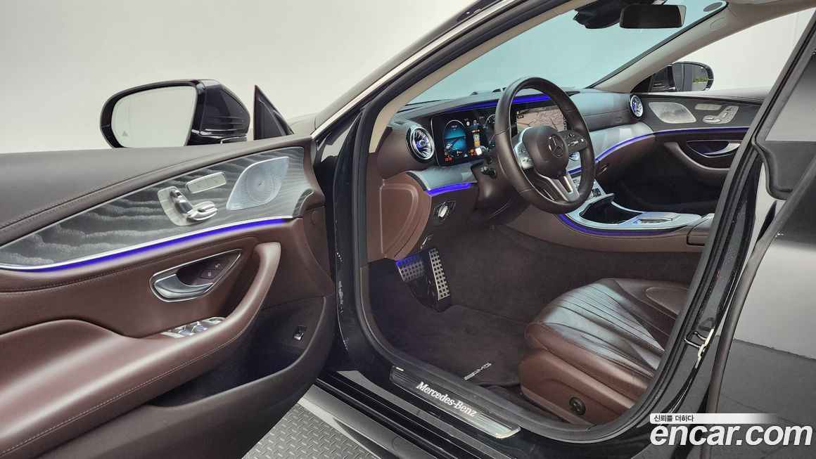 Mercedes-Benz CLS-Class 2021