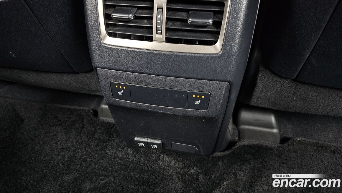 Lexus RX 2021