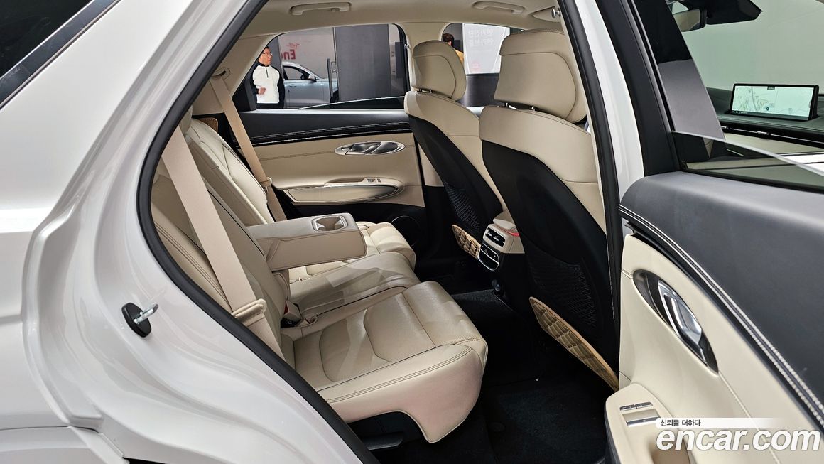Genesis GV70 2023